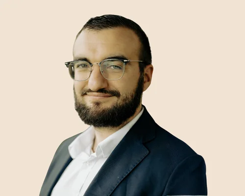 Portrait de l'intervenant Familya Guillaume Saling