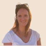 Portrait de l'intervenante Familya Virginie Saint Girons